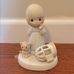 " The Lord Giveth And The Lord Taketh Away" Precious Moments Figurine (1986)